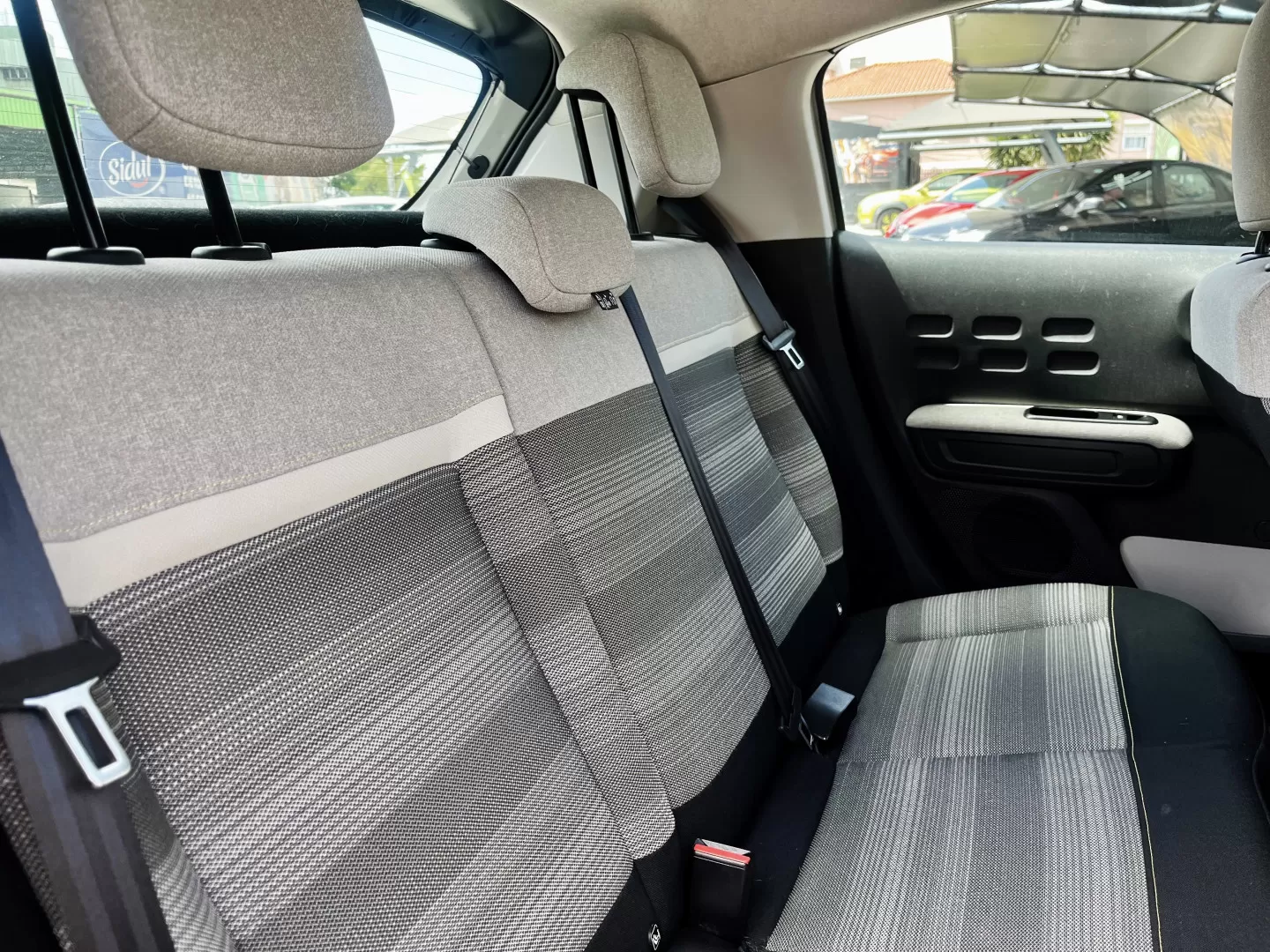Citroën C3 1.2 PureTech Shine - foto 8