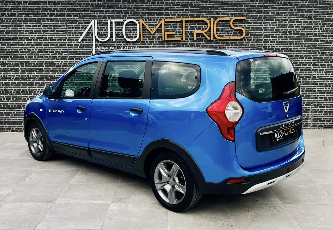 Dacia Lodgy 1.5 Blue dCi Stepway 7L - foto 3