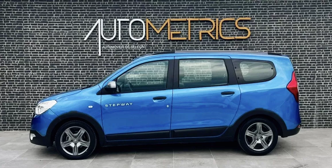 Dacia Lodgy 1.5 Blue dCi Stepway 7L - foto 4