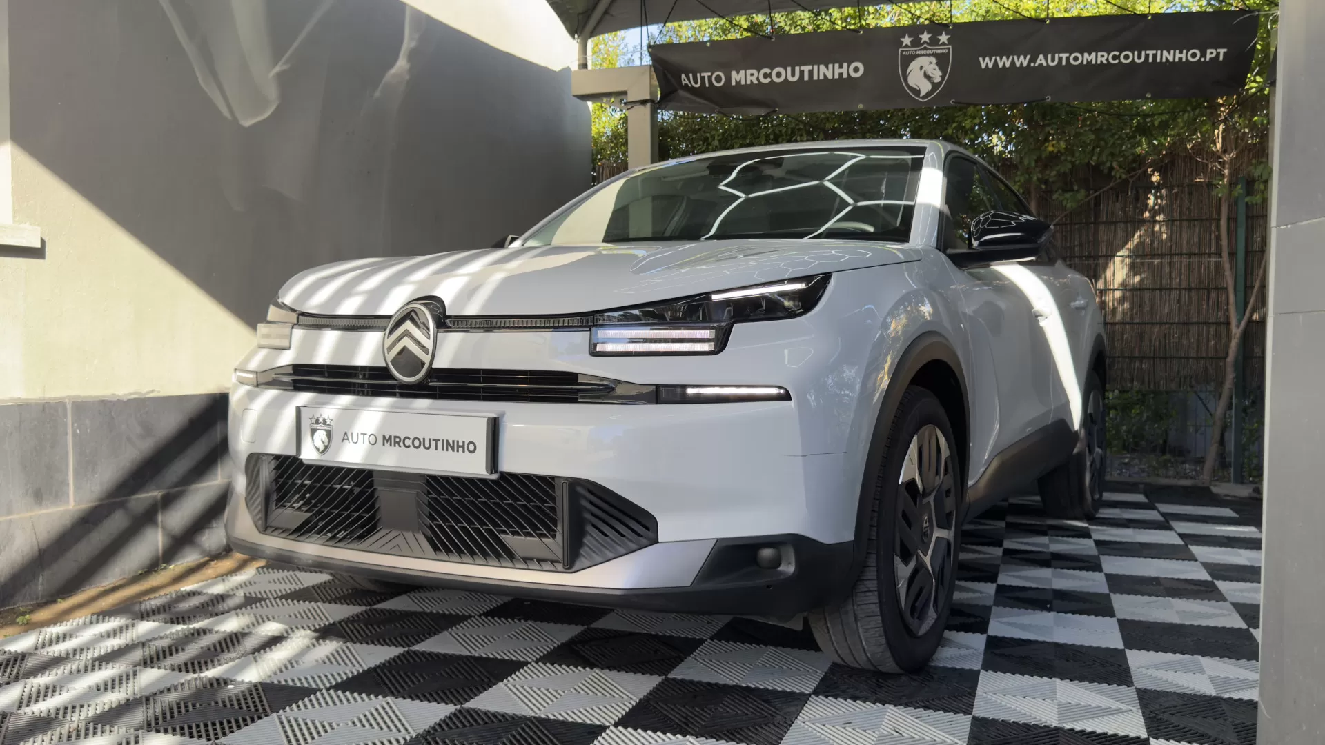 Citroën C4 1.2 Hybrid Plus e-DSC6