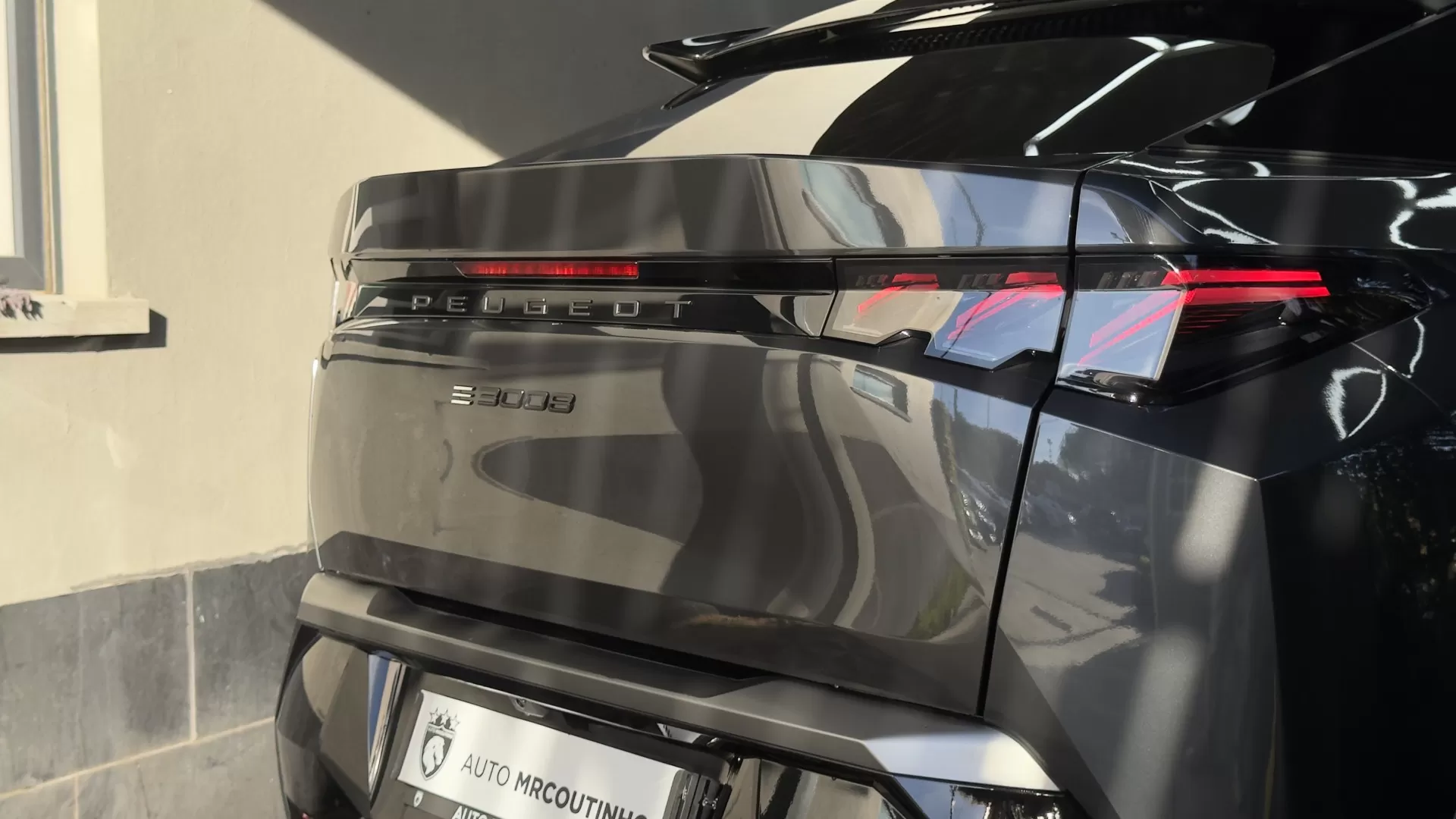 Peugeot E-3008 73 kWh GT - foto 7