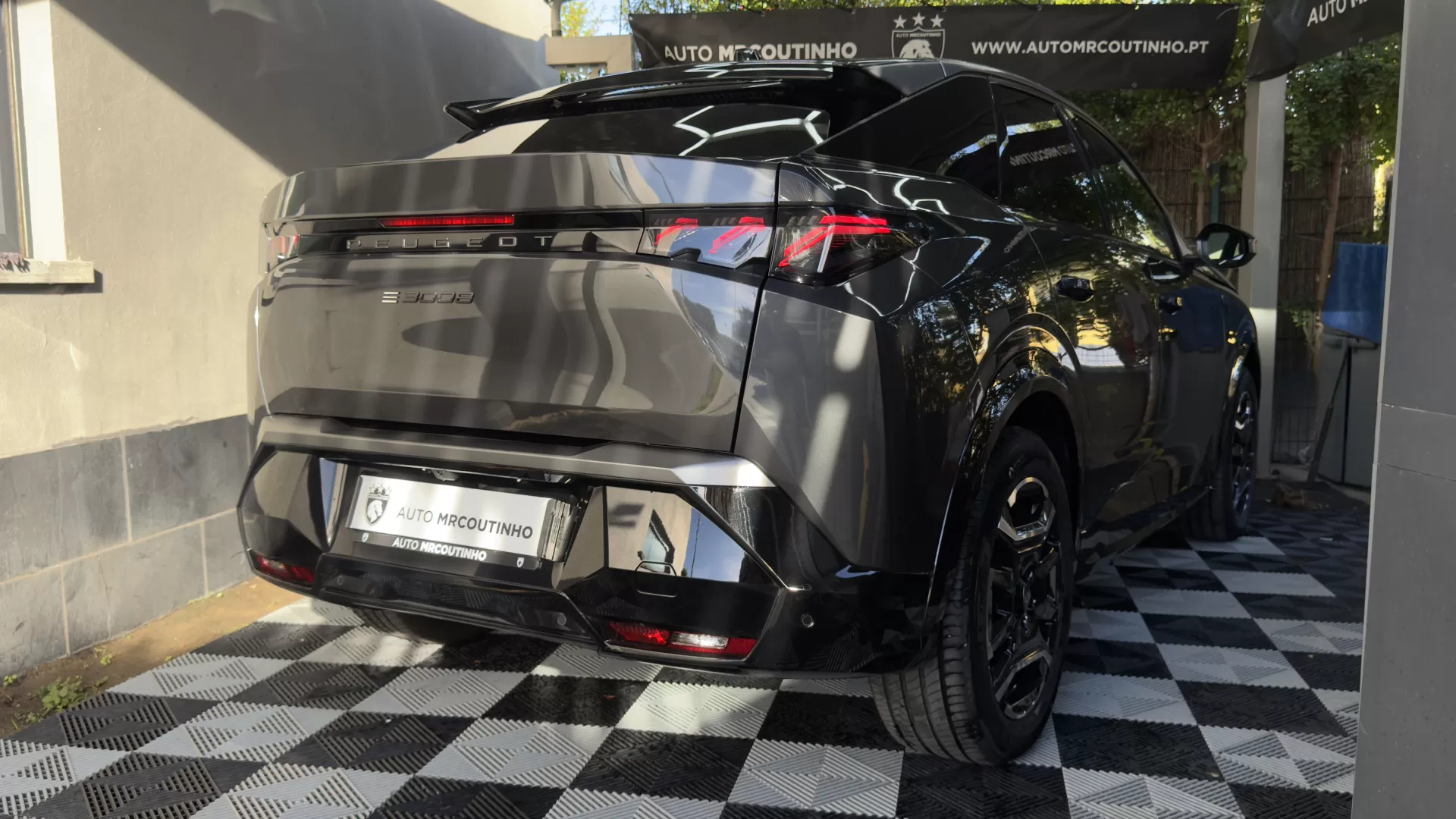 Peugeot E-3008 73 kWh GT - foto 6