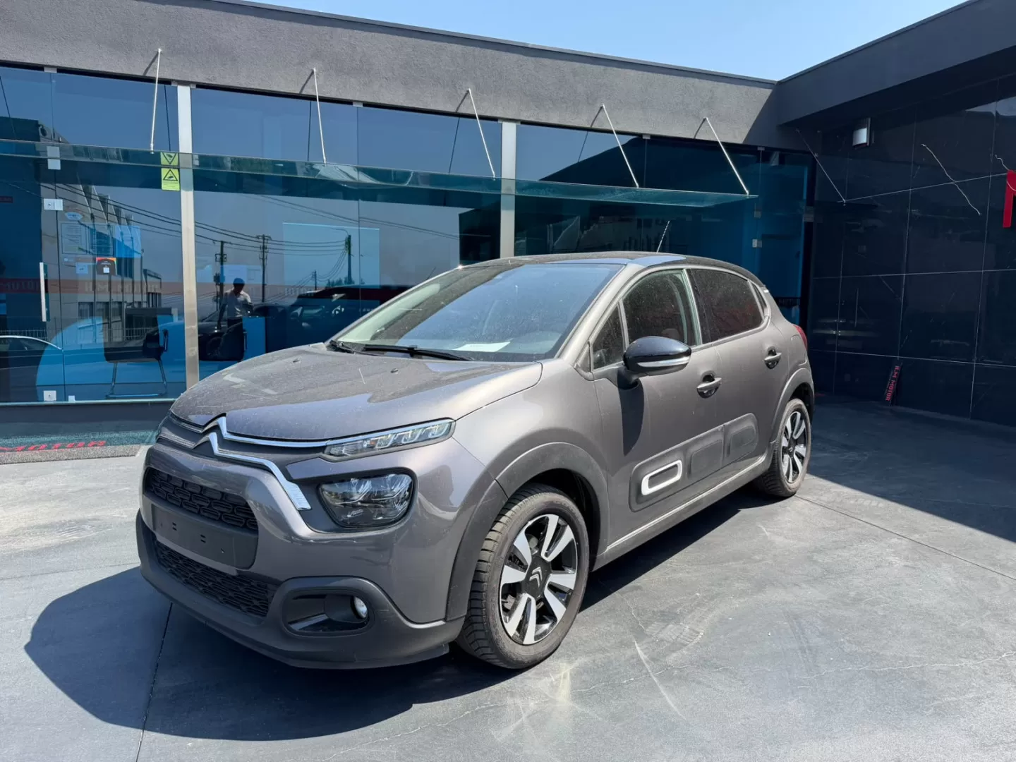 Citroën C3 1.2 PureTech Shine - foto 2