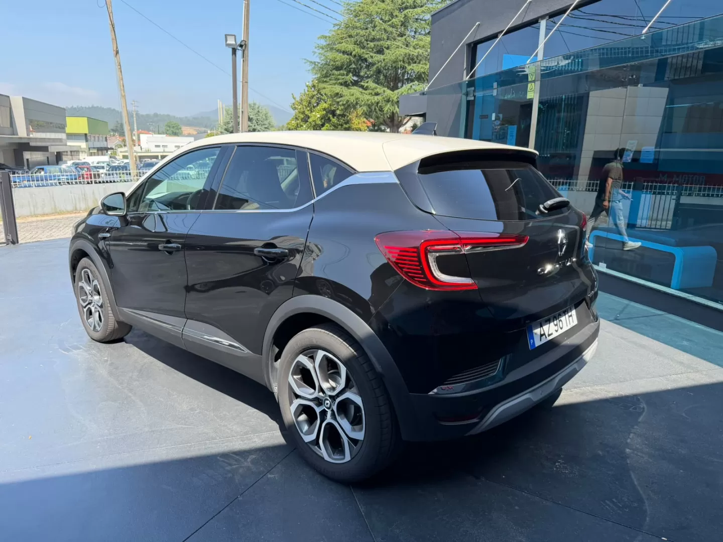 Renault Captur 1.0 TCe Evolution - foto 5