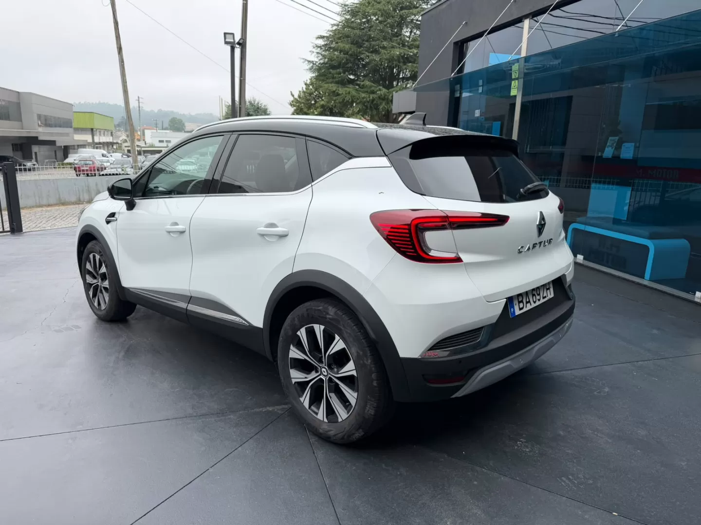 Renault Captur 1.0 TCe Evolution - foto 4