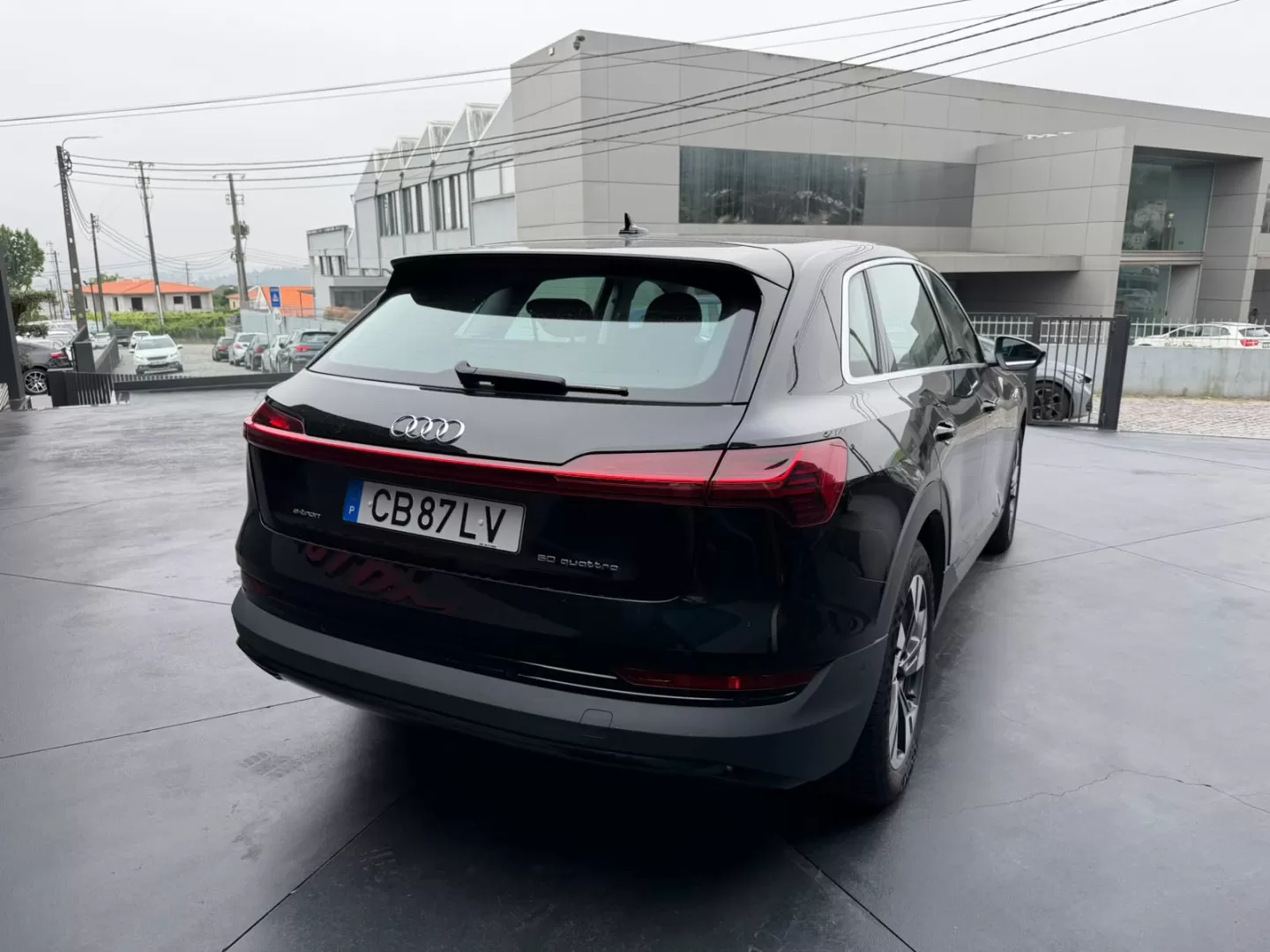 Audi e-tron 50 quattro - foto 4
