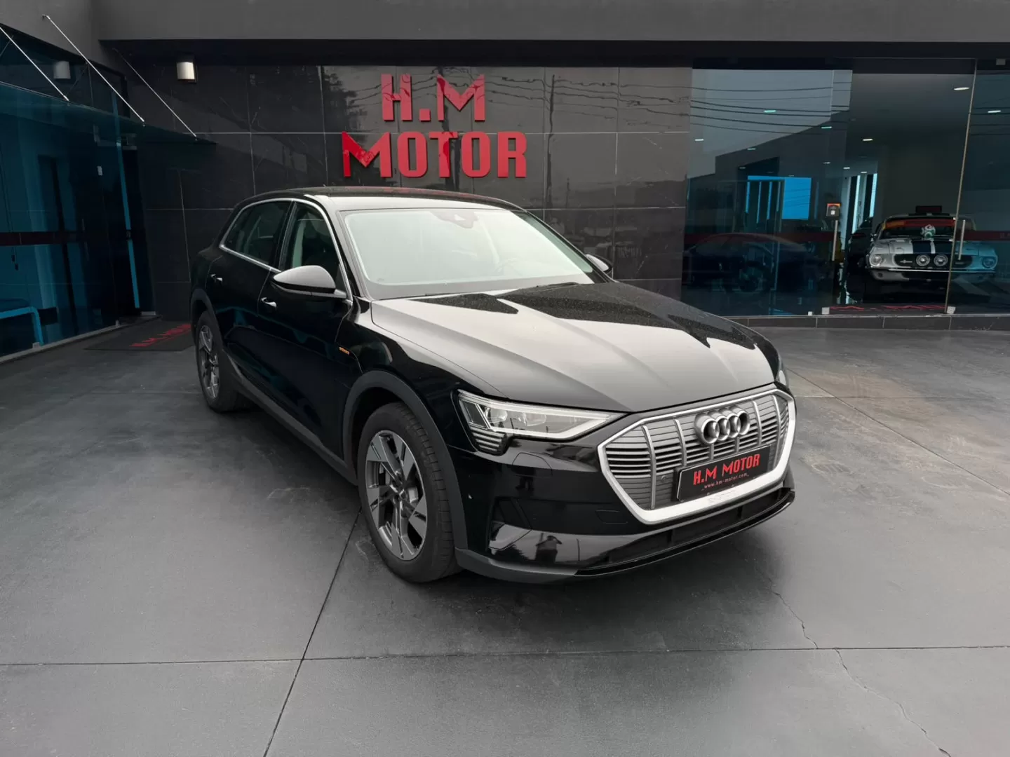 Audi e-tron 50 quattro