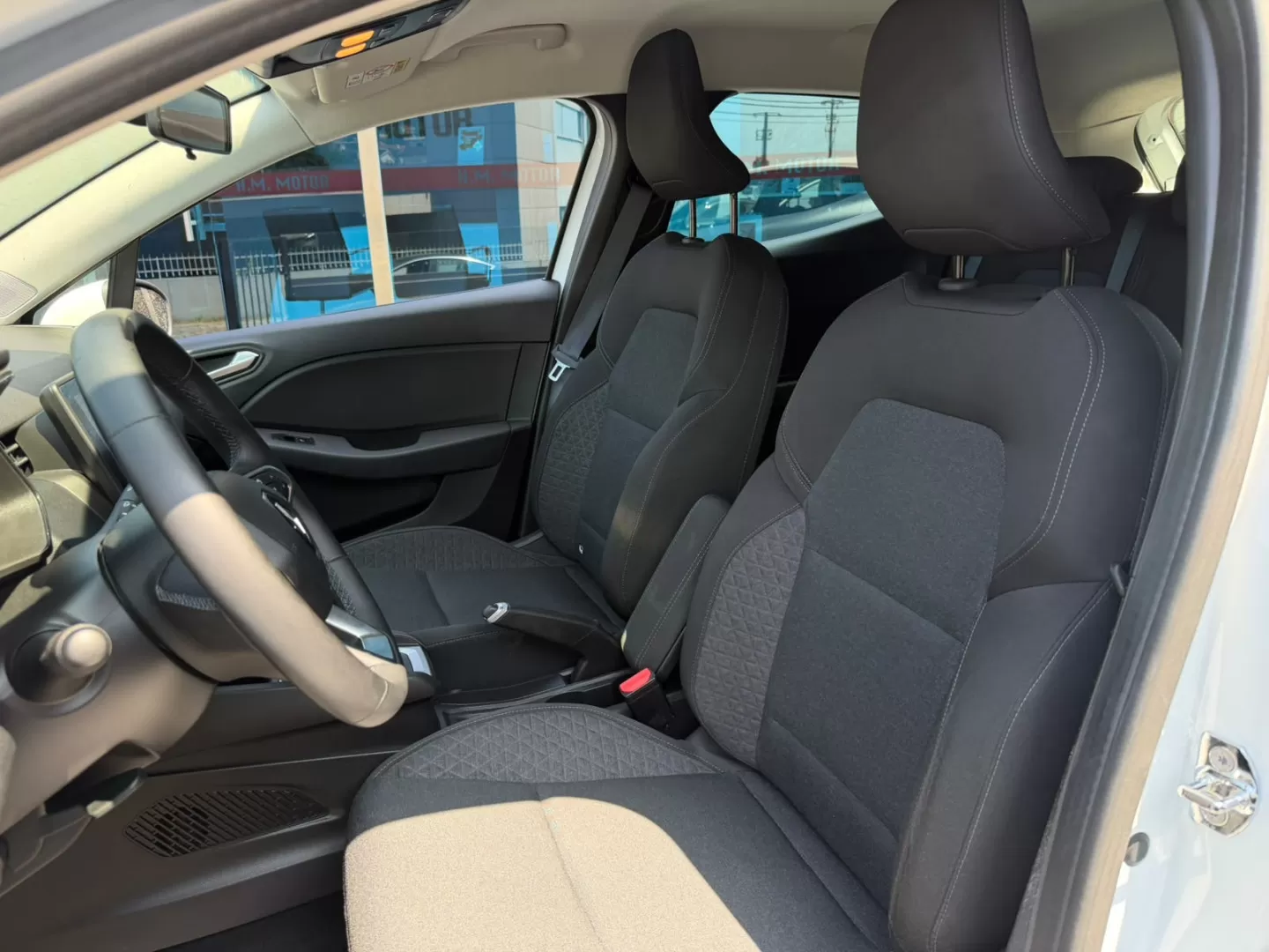 Renault Clio 1.6 E-Tech Intens - foto 7