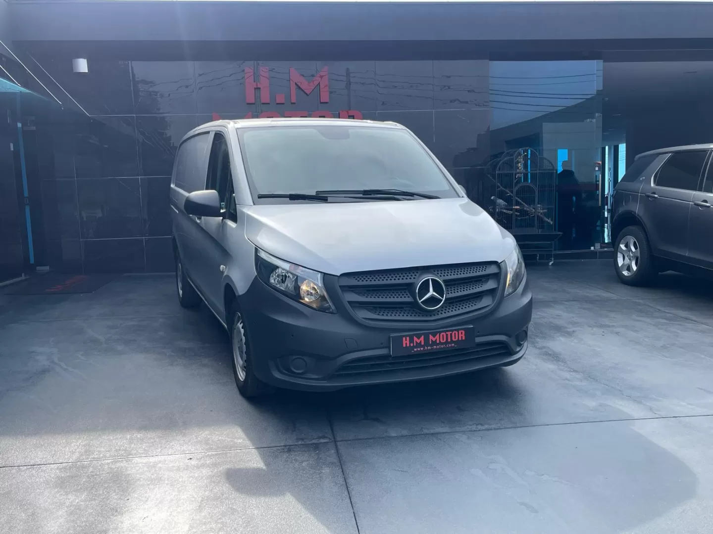 Mercedes-Benz  Vito