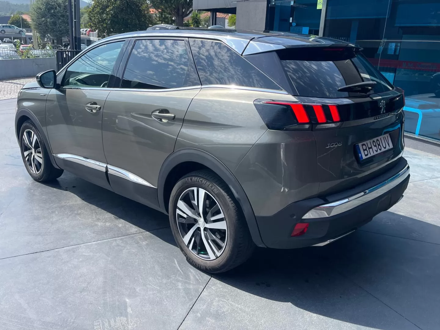 Peugeot 3008 1.2 PureTech GT Line - foto 4