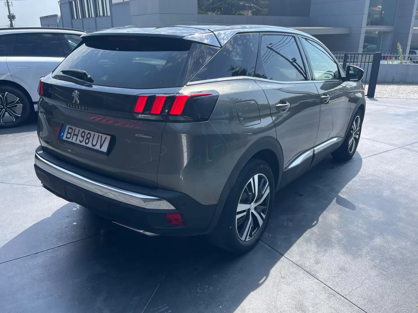Peugeot 3008 1.2 PureTech GT Line - foto 5