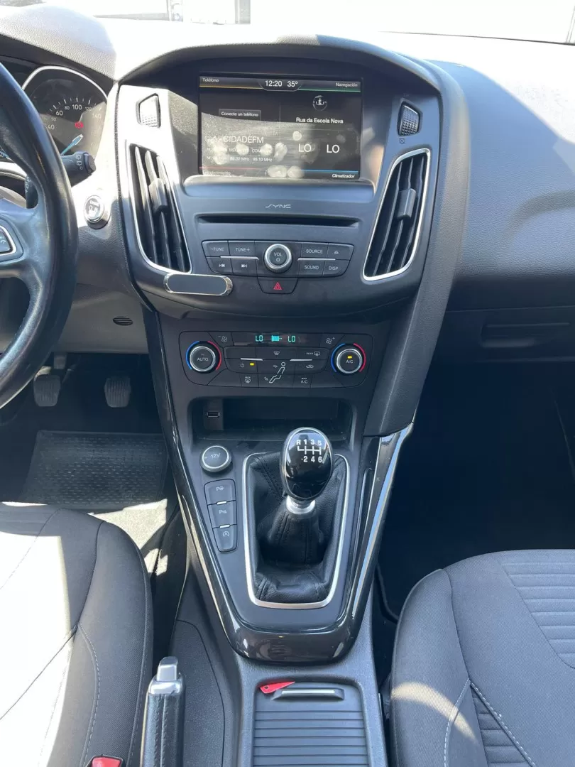 Ford Focus 1.0 SCTi Trend - foto 8