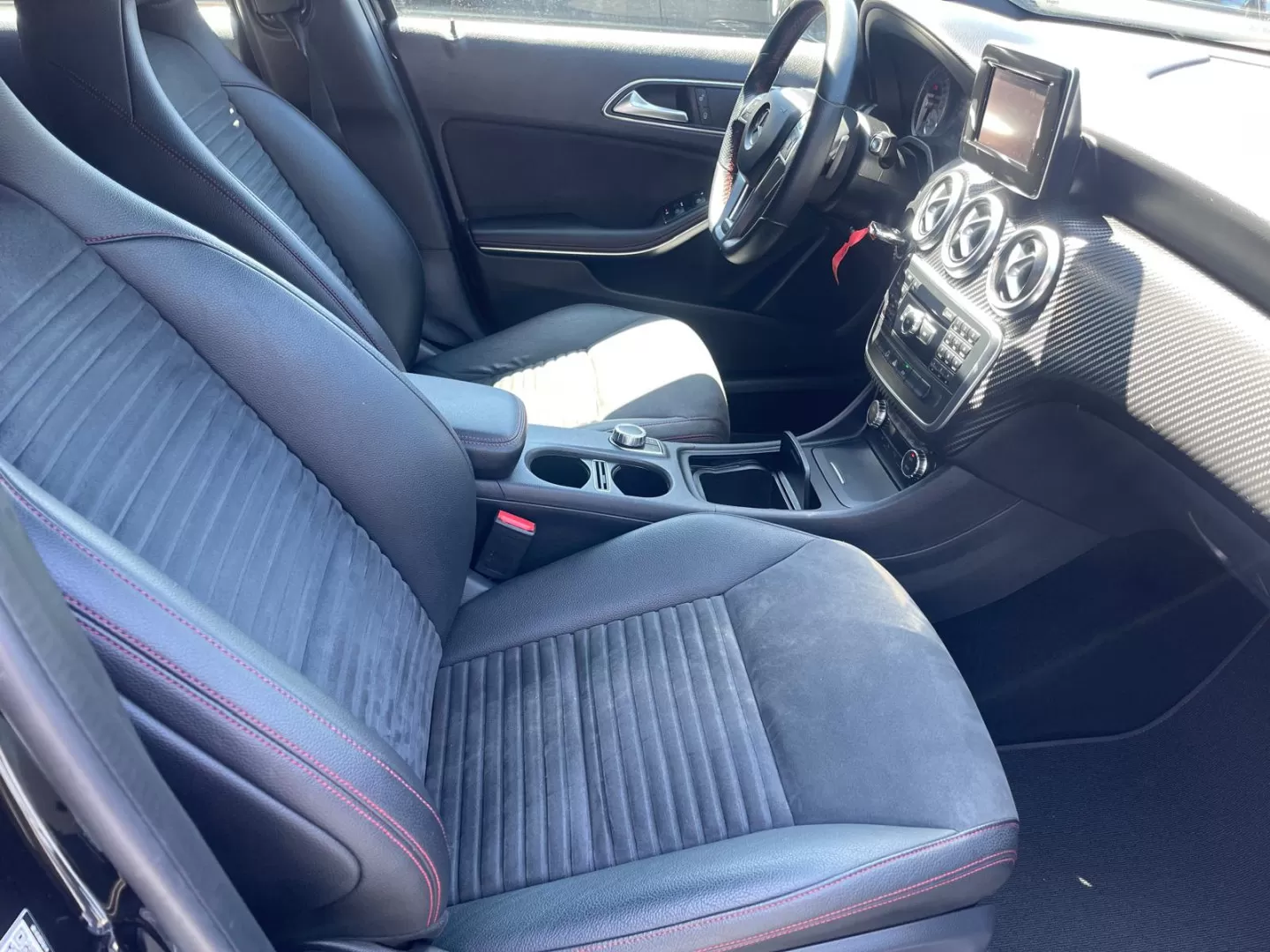 Mercedes-Benz A 180 d AMG Line Aut. - foto 6