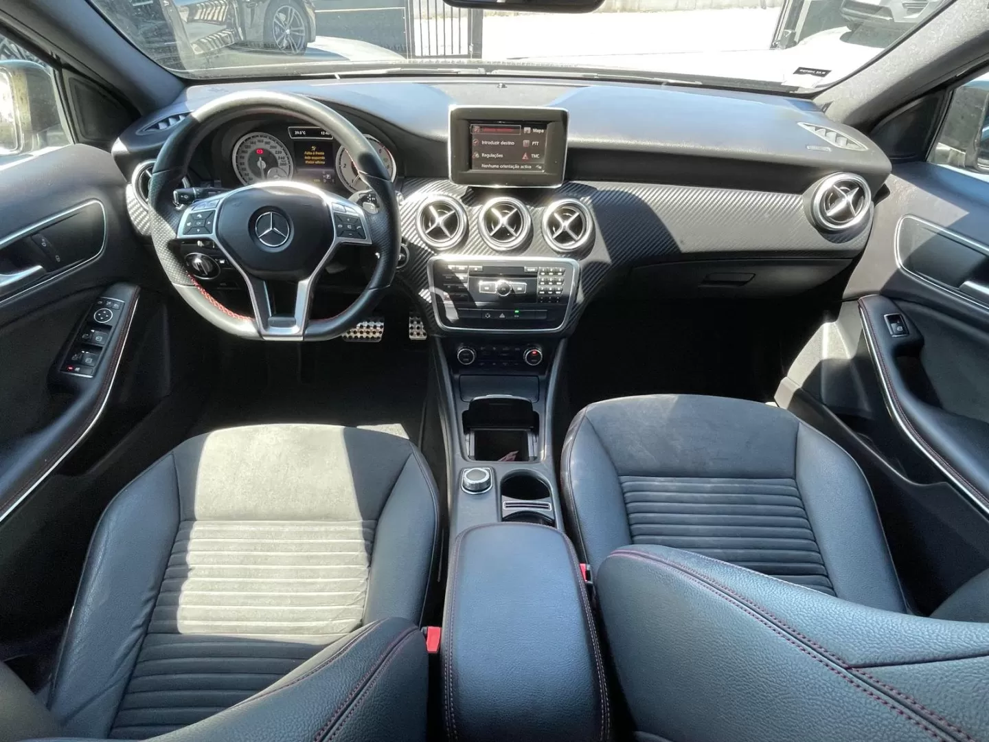 Mercedes-Benz A 180 d AMG Line Aut. - foto 8