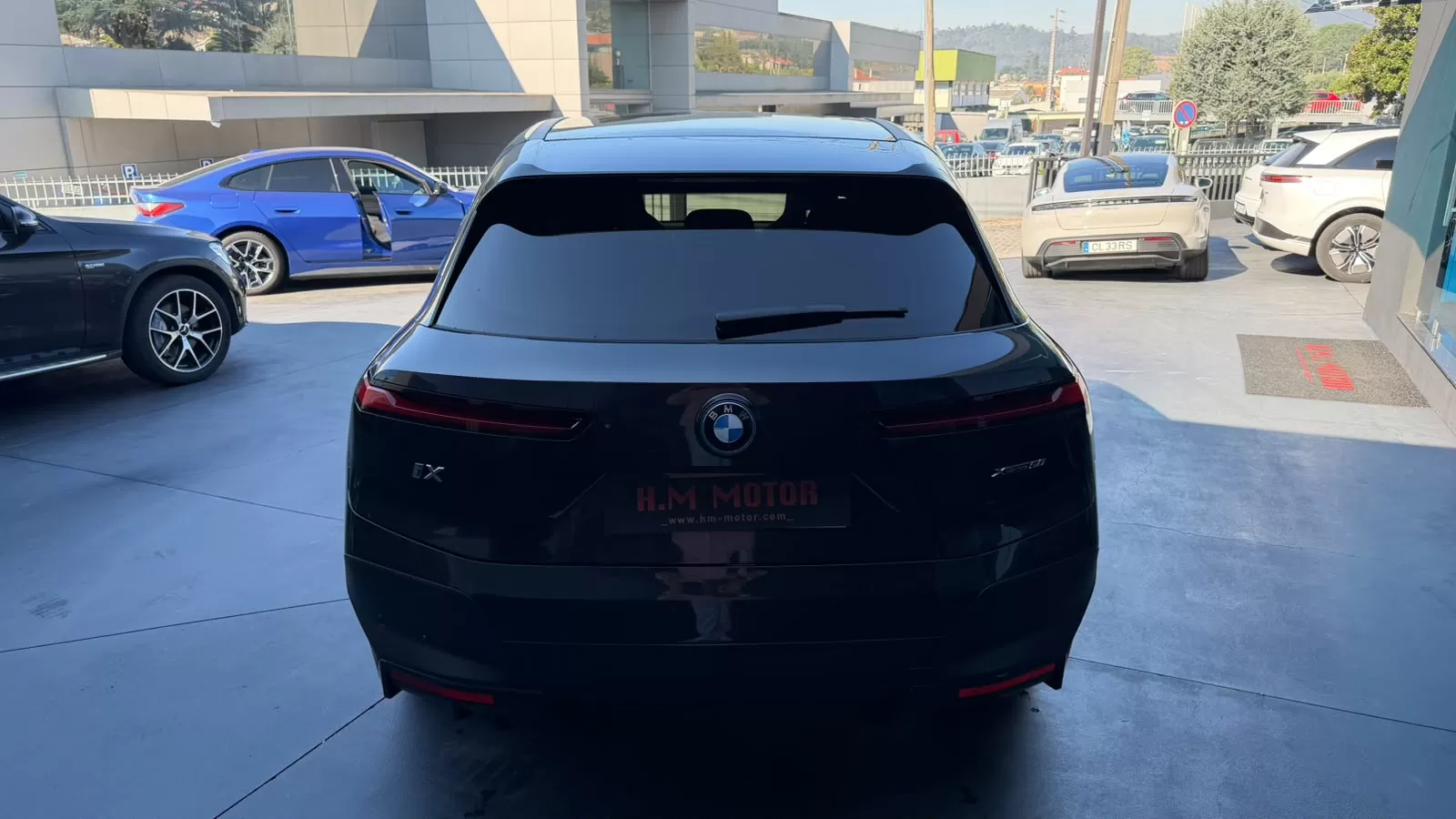 BMW iX xDrive 50 Pack Desportivo - foto 5