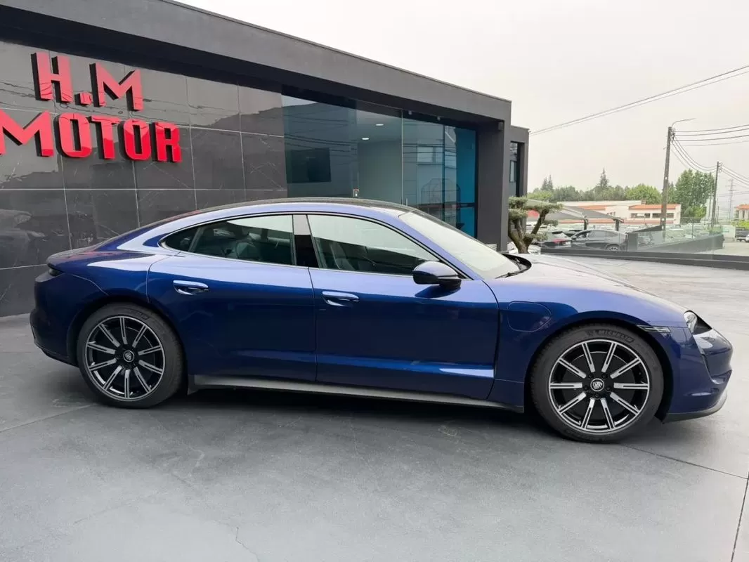 Porsche Taycan Bateria Performance Plus - foto 3