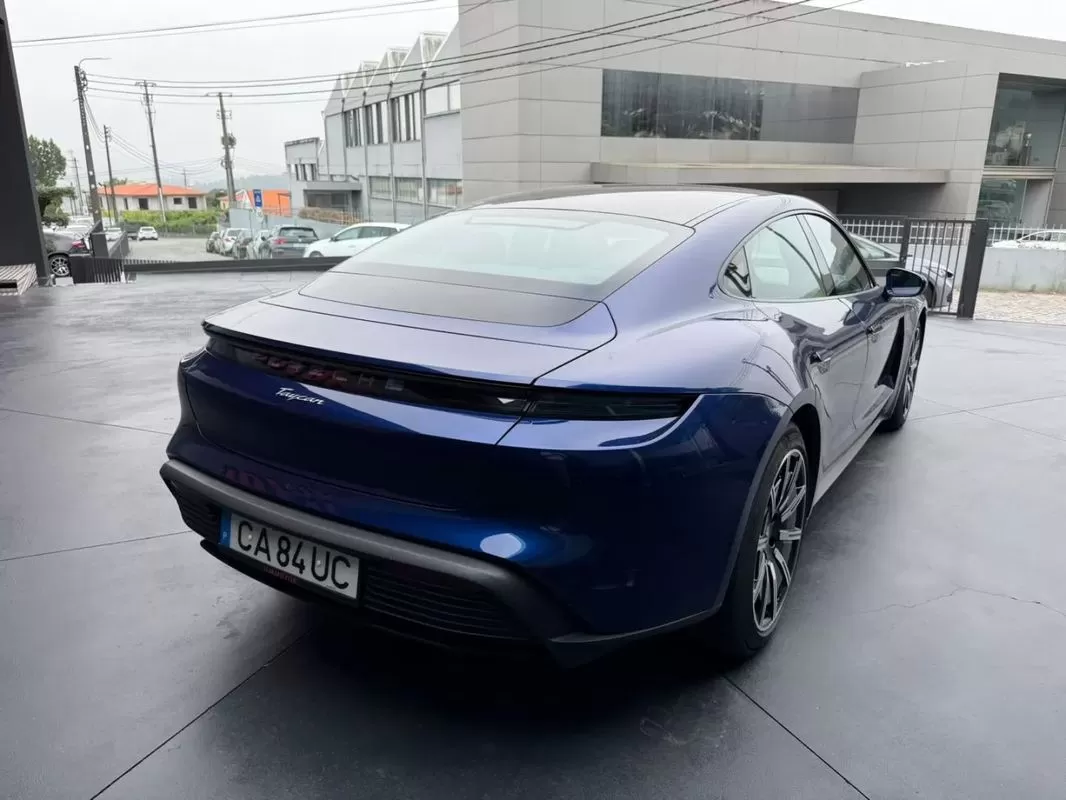 Porsche Taycan Bateria Performance Plus - foto 4