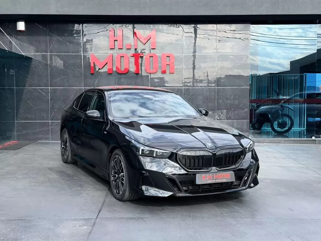 BMW 530e e Pack Desportivo M Pro