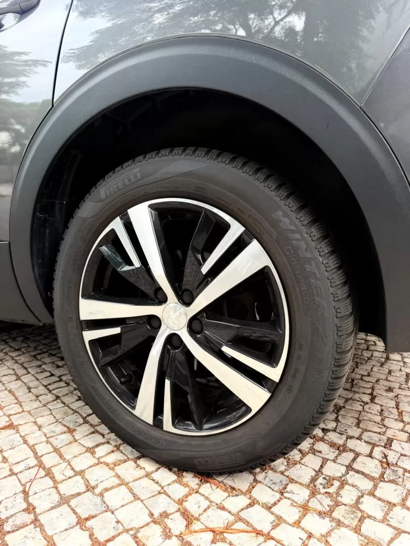 Peugeot 5008 PureTech 130 EAT8 Stop & Start GT - foto 5