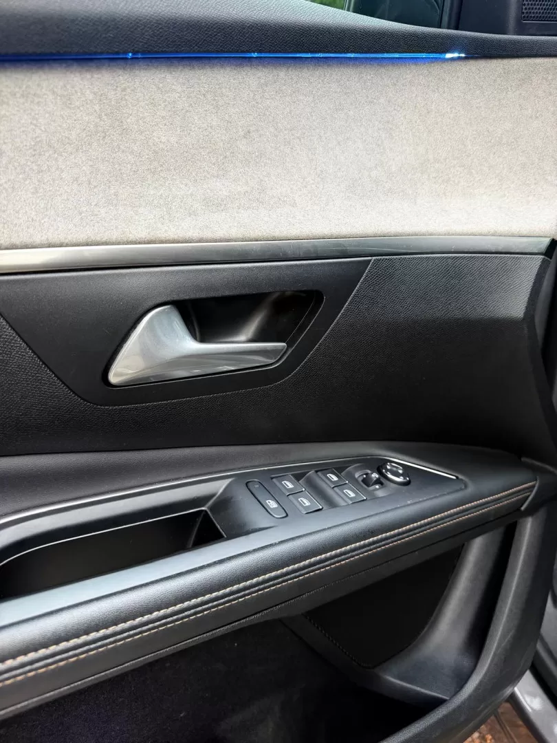 Peugeot 5008 PureTech 130 EAT8 Stop & Start GT - foto 6