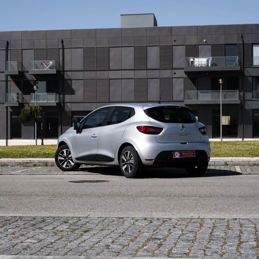 Renault Clio 1.5 dCi Limited EDition - foto 3