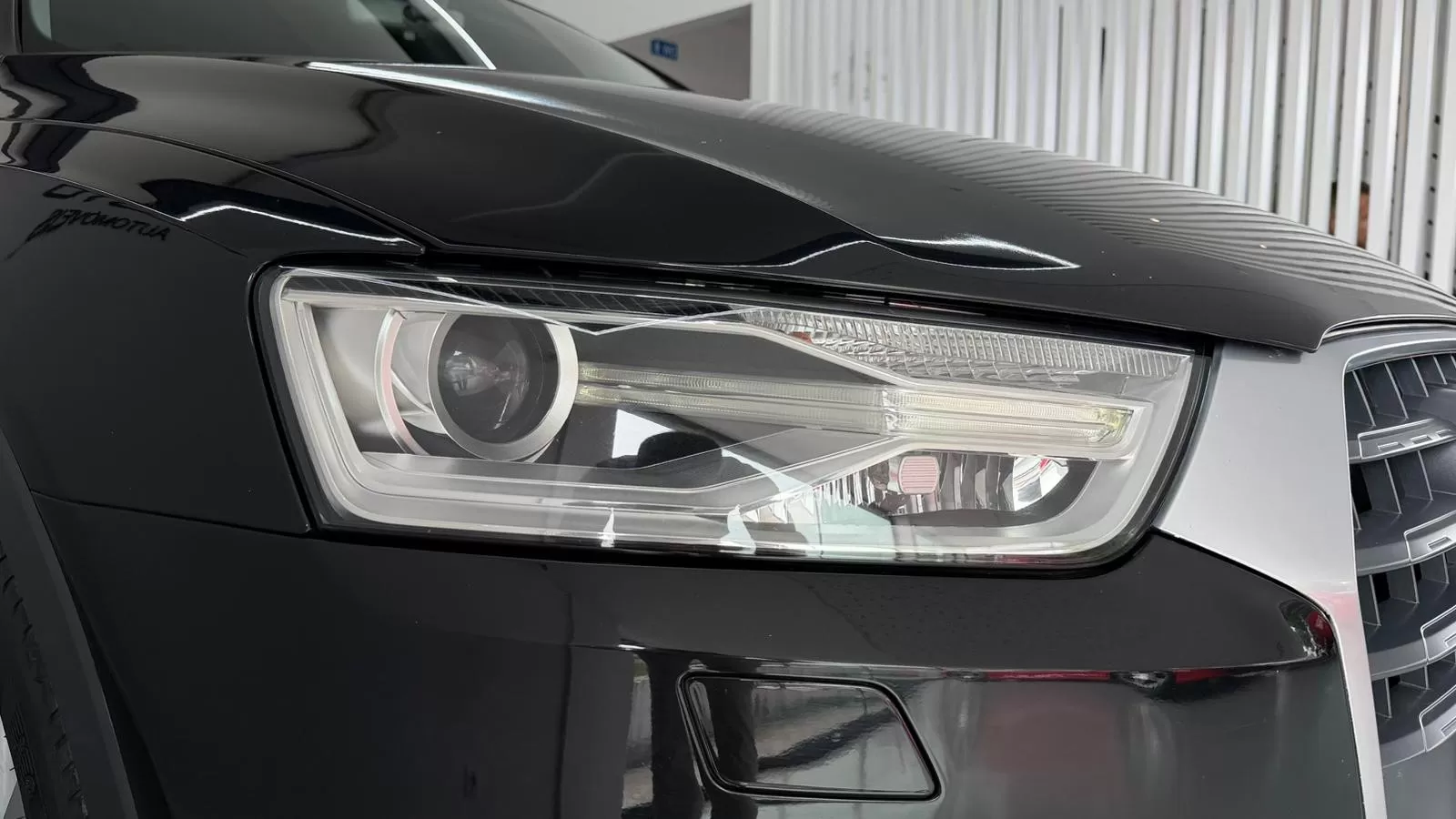 Audi Q3 2.0 TDI - foto 5