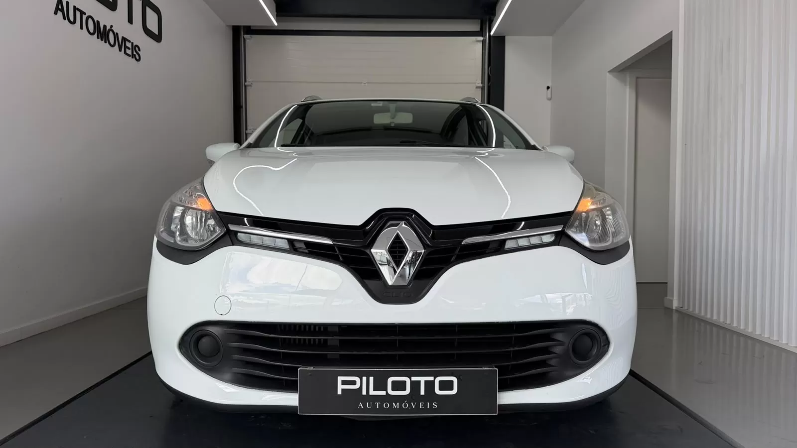 Renault Clio Sport Tourer 1.5 dCi Dynamique S - foto 4