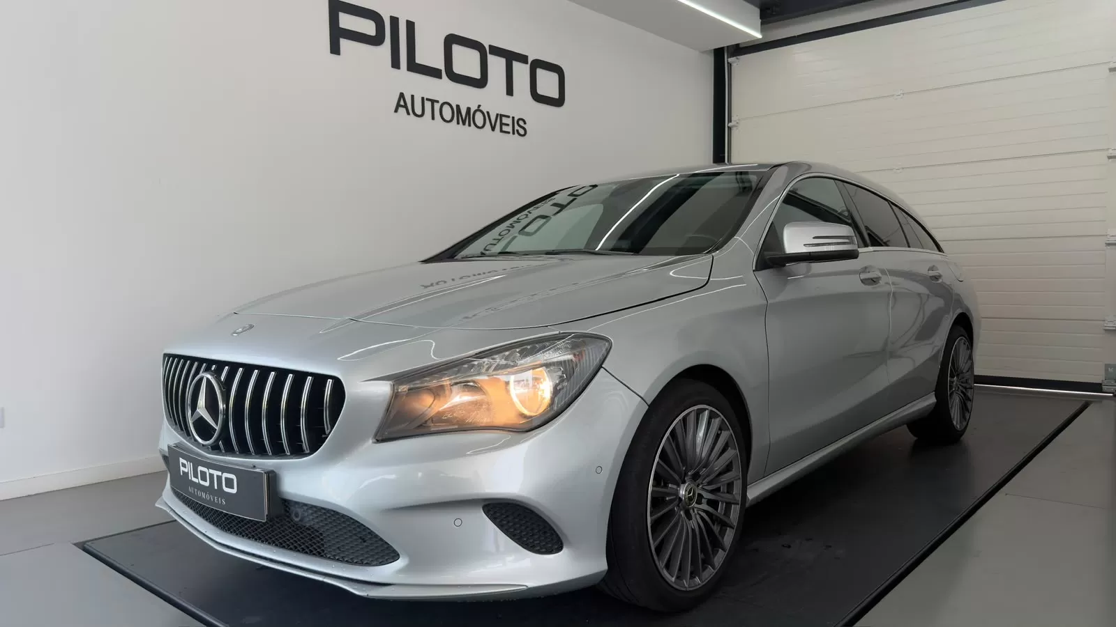 Mercedes-Benz CLA 180 d Shooting Brake Urban