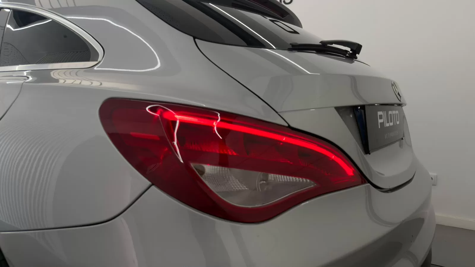 Mercedes-Benz CLA 180 d Shooting Brake Urban - foto 8