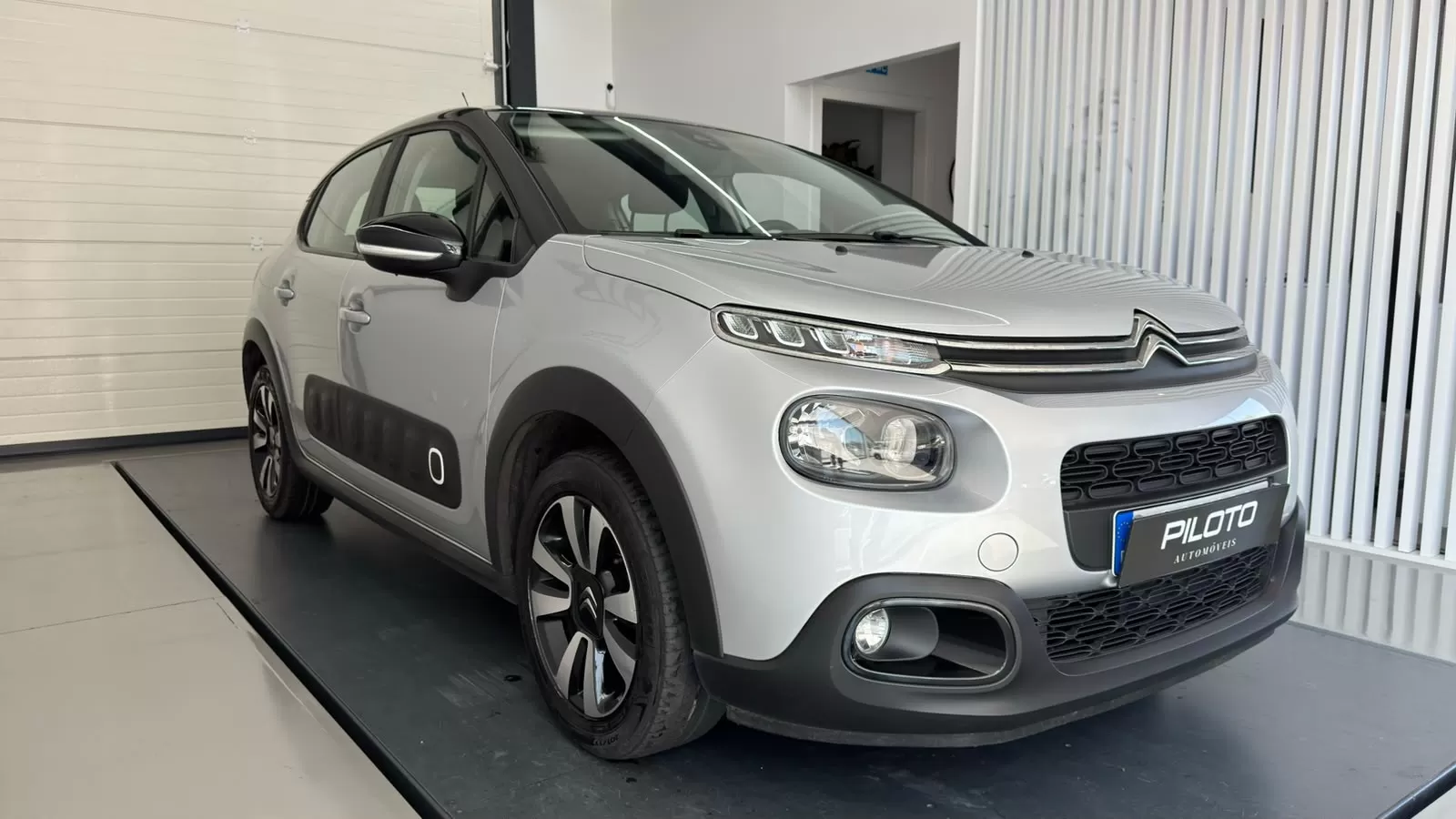 Citroën C3 1.2 PureTech Shine - foto 5