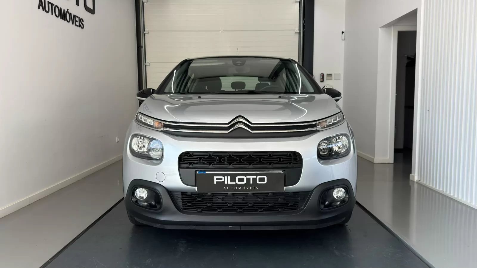 Citroën C3 1.2 PureTech Shine - foto 3