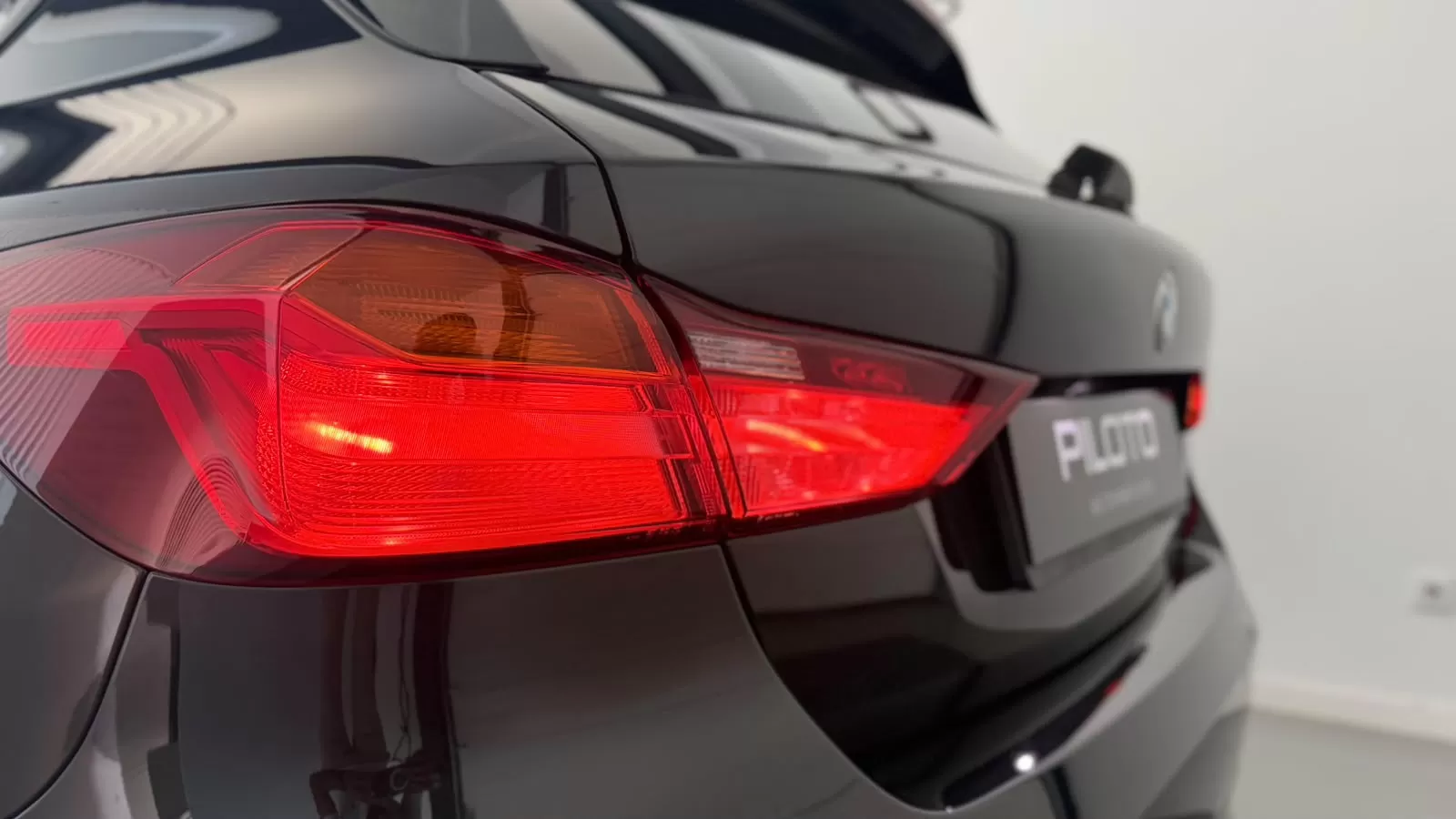 BMW 116 d Advantage Auto - foto 5