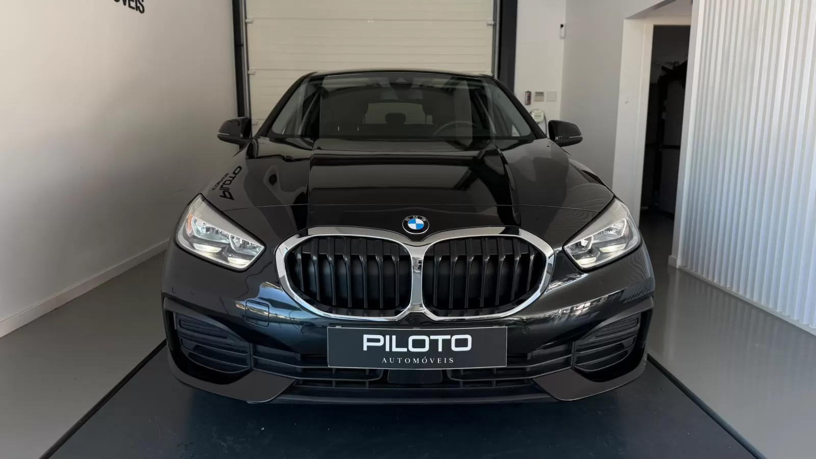 BMW 116 d Advantage Auto - foto 3