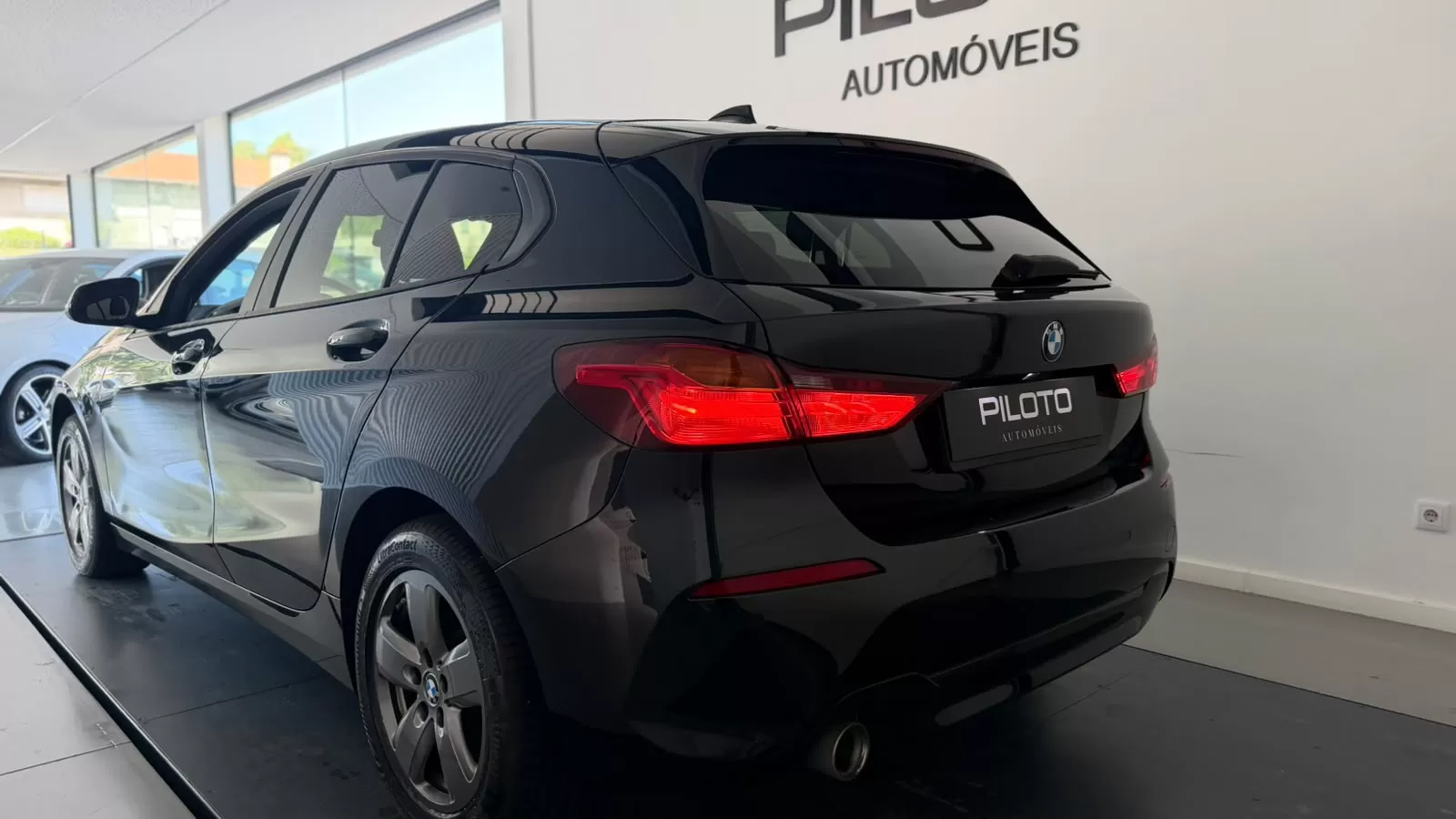 BMW 116 d Advantage Auto - foto 8