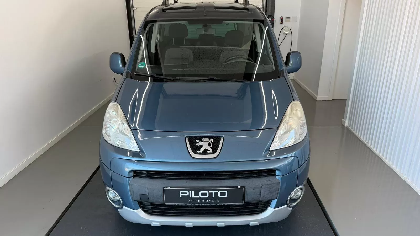 Peugeot Partner HDi FAP 110 Family - foto 3