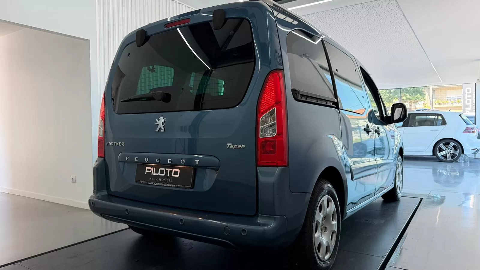 Peugeot Partner HDi FAP 110 Family - foto 8