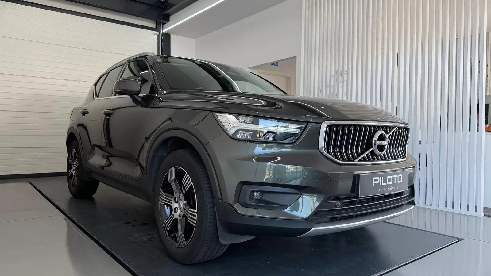 Volvo XC 40 1.5 T3 Inscription Tech Edition - foto 6