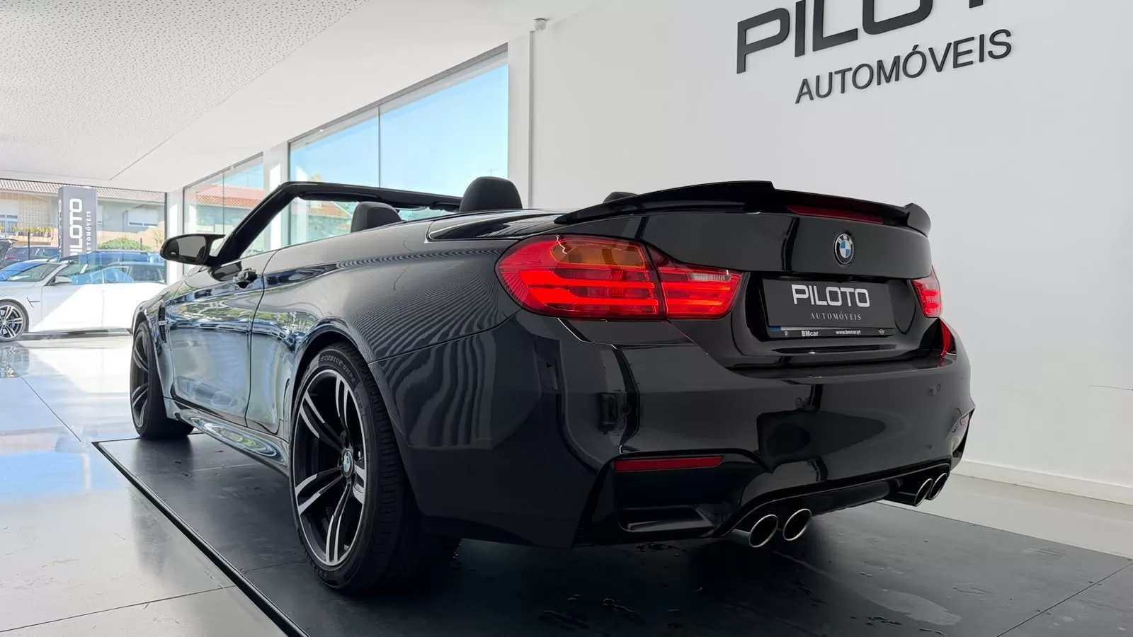 BMW M4 Auto - foto 6