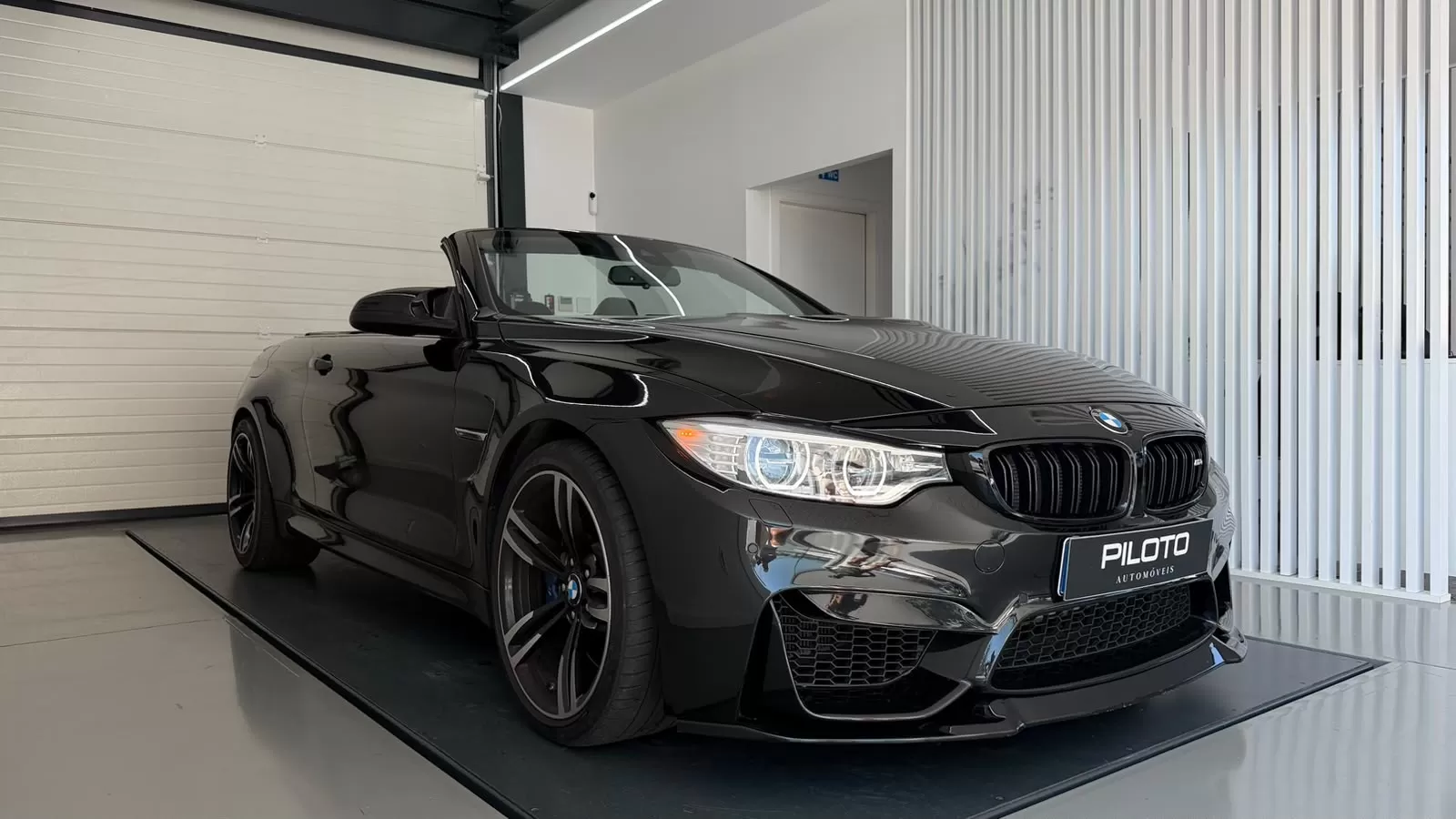 BMW M4 Auto - foto 5