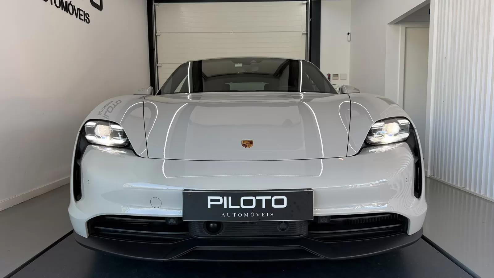 Porsche Taycan 4s - foto 3