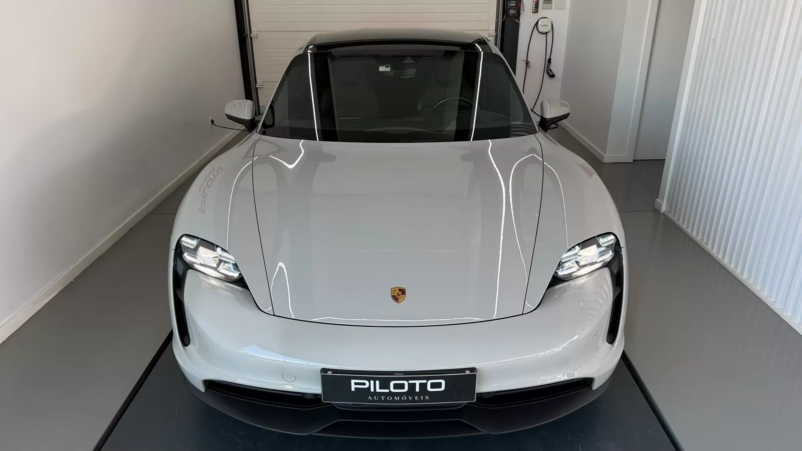 Porsche Taycan 4s - foto 5