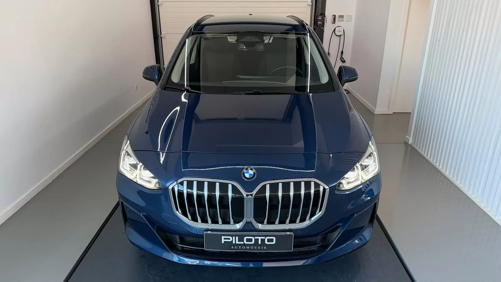 BMW 216 Active Tourer i Auto - foto 4