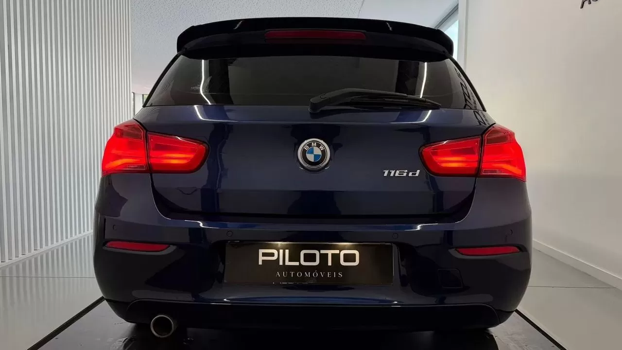 BMW 116 d Sport Line - foto 8