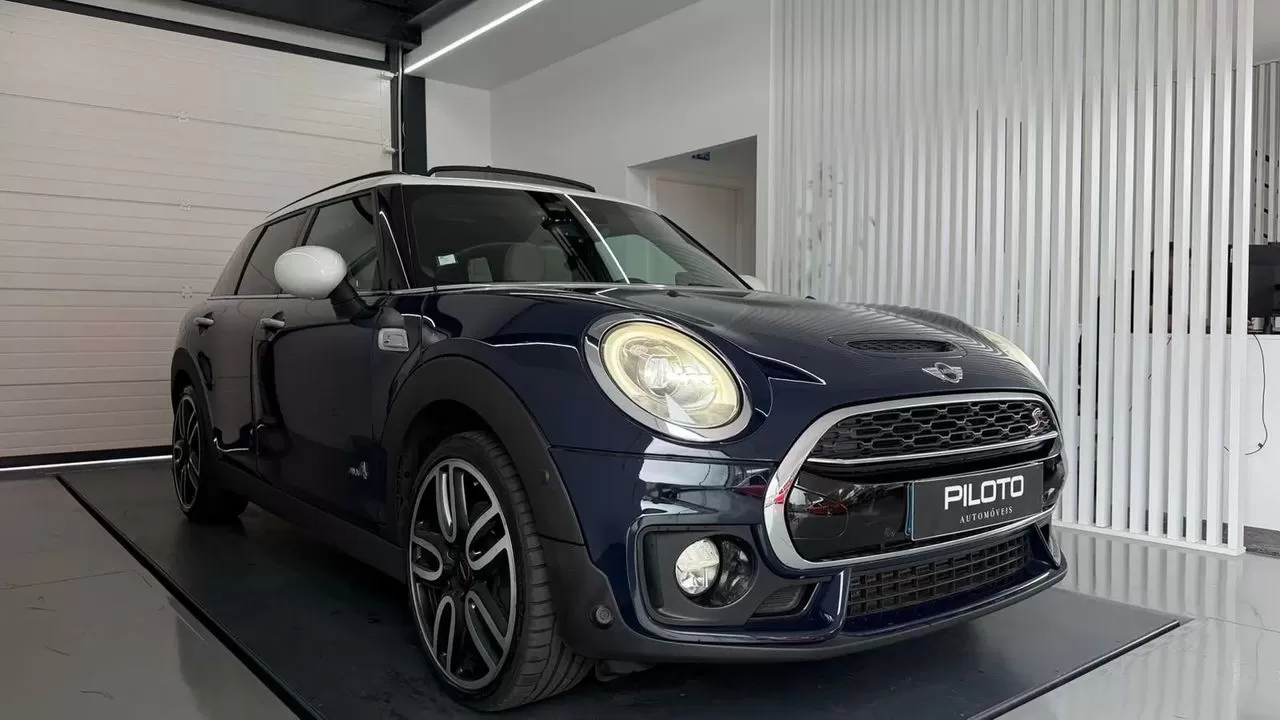 MINI Clubman Cooper SD Sport Edition ALL4 Auto Desportiva - foto 3