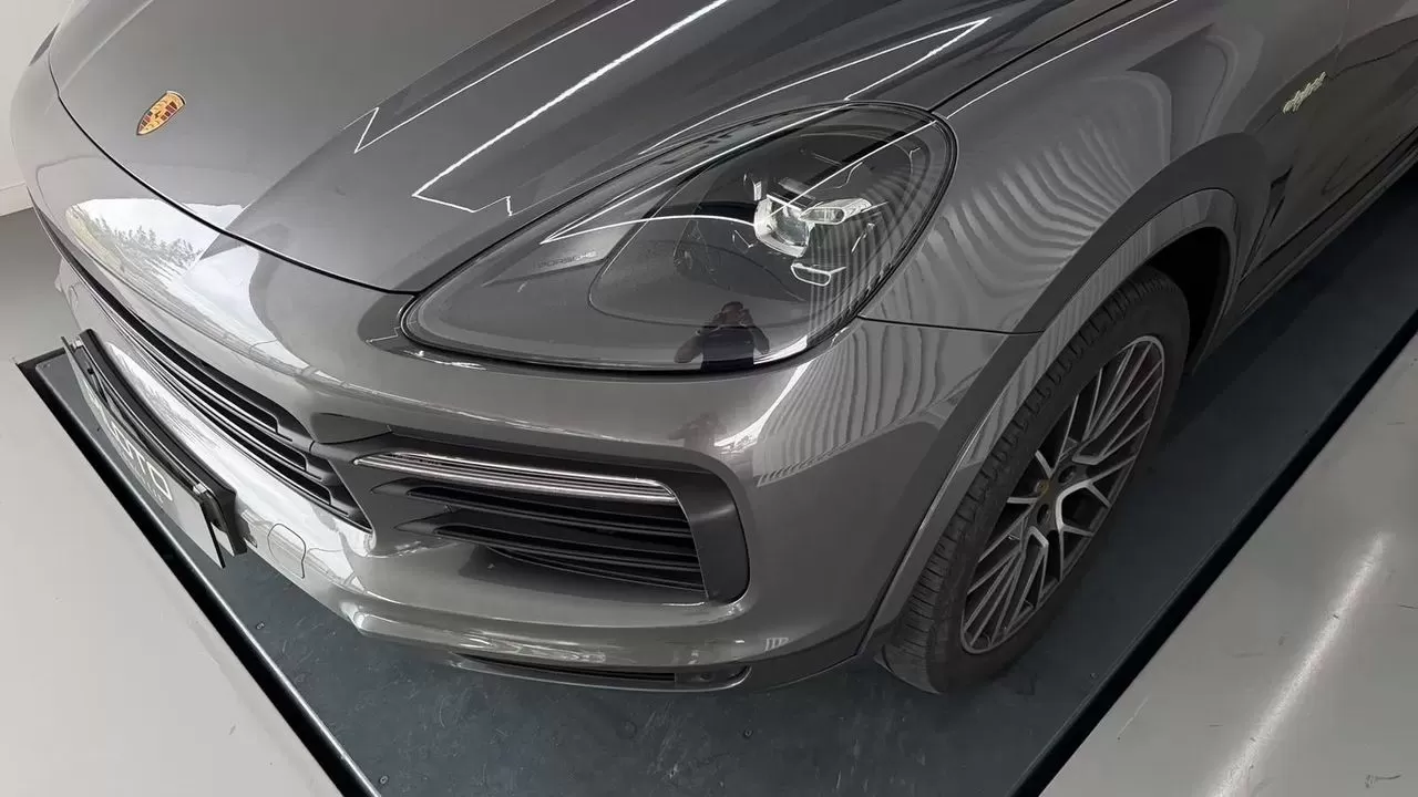 Porsche Cayenne Coupé E-Hybrid - foto 2