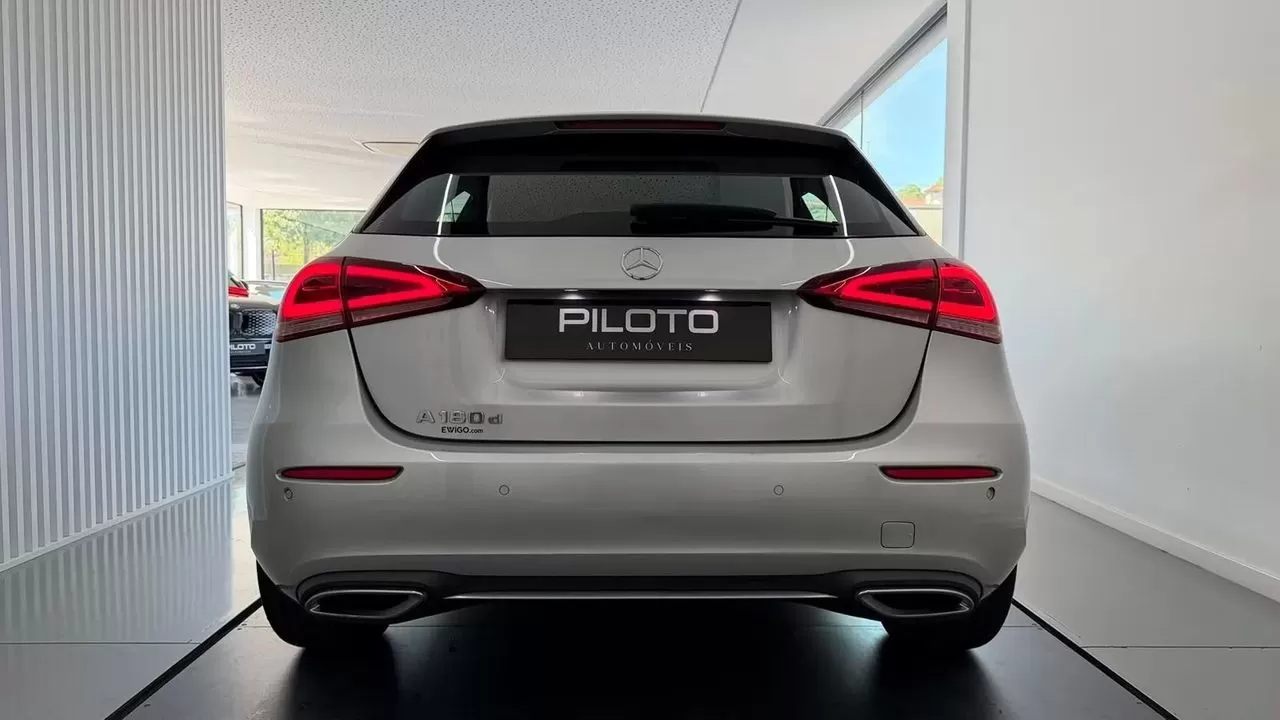 Mercedes-Benz A 180 d Style Plus Aut. - foto 8