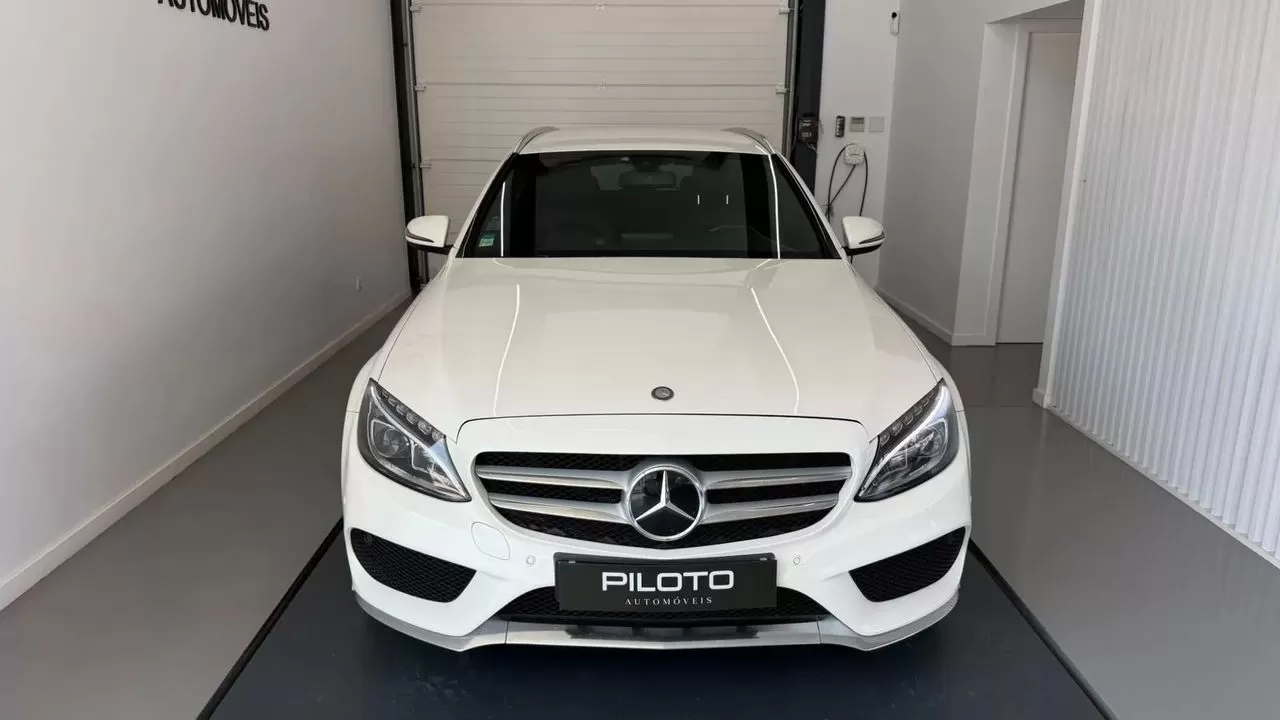 Mercedes-Benz C 220 (BlueTEC) d BlueEFFICIENCY Edition 7G-TRONIC AMG Line - foto 3