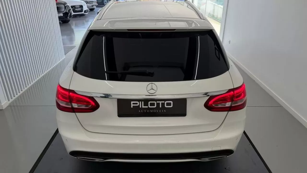 Mercedes-Benz C 220 (BlueTEC) d BlueEFFICIENCY Edition 7G-TRONIC AMG Line - foto 7