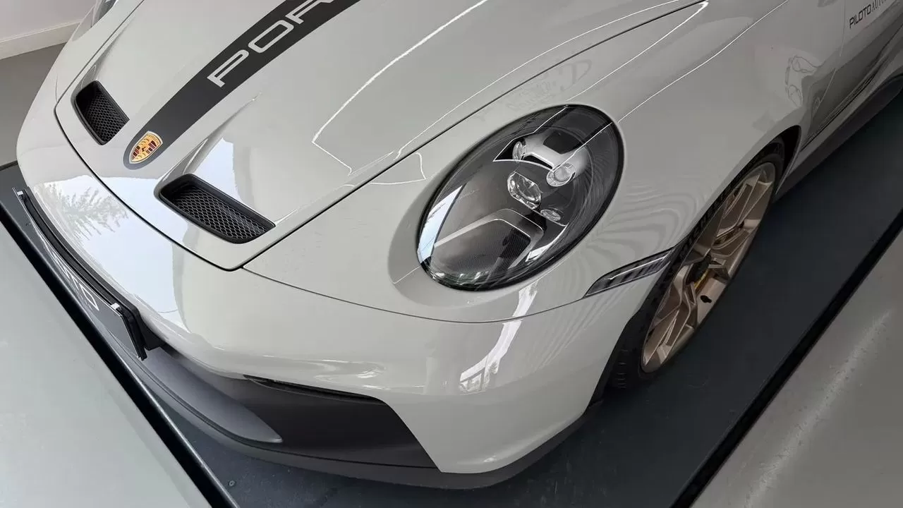 Porsche 992 GT3 PDK - foto 2