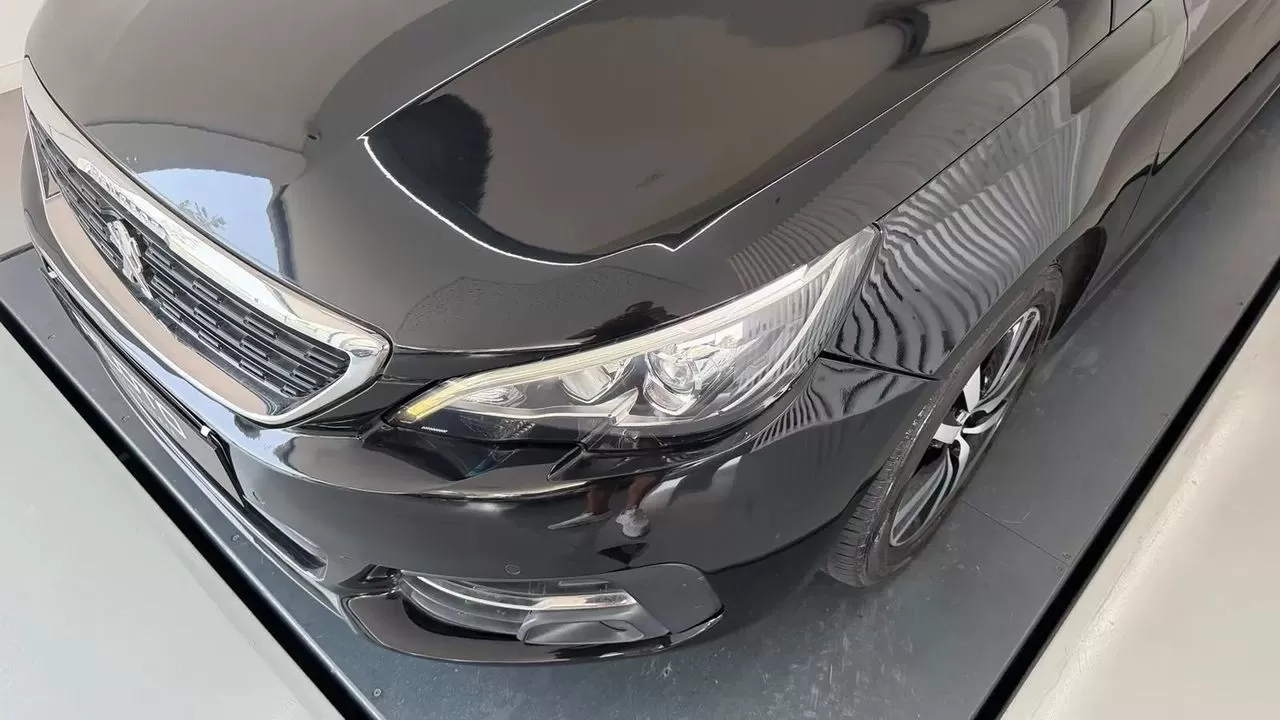 Peugeot 308 SW BlueHDi 130 Allure - foto 2